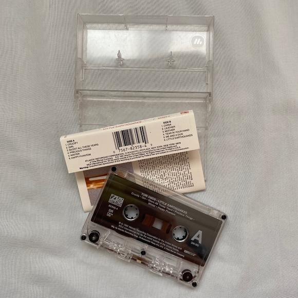 90s I Tori Amos I 2 Cassette Tapes - Picture 5 of 12